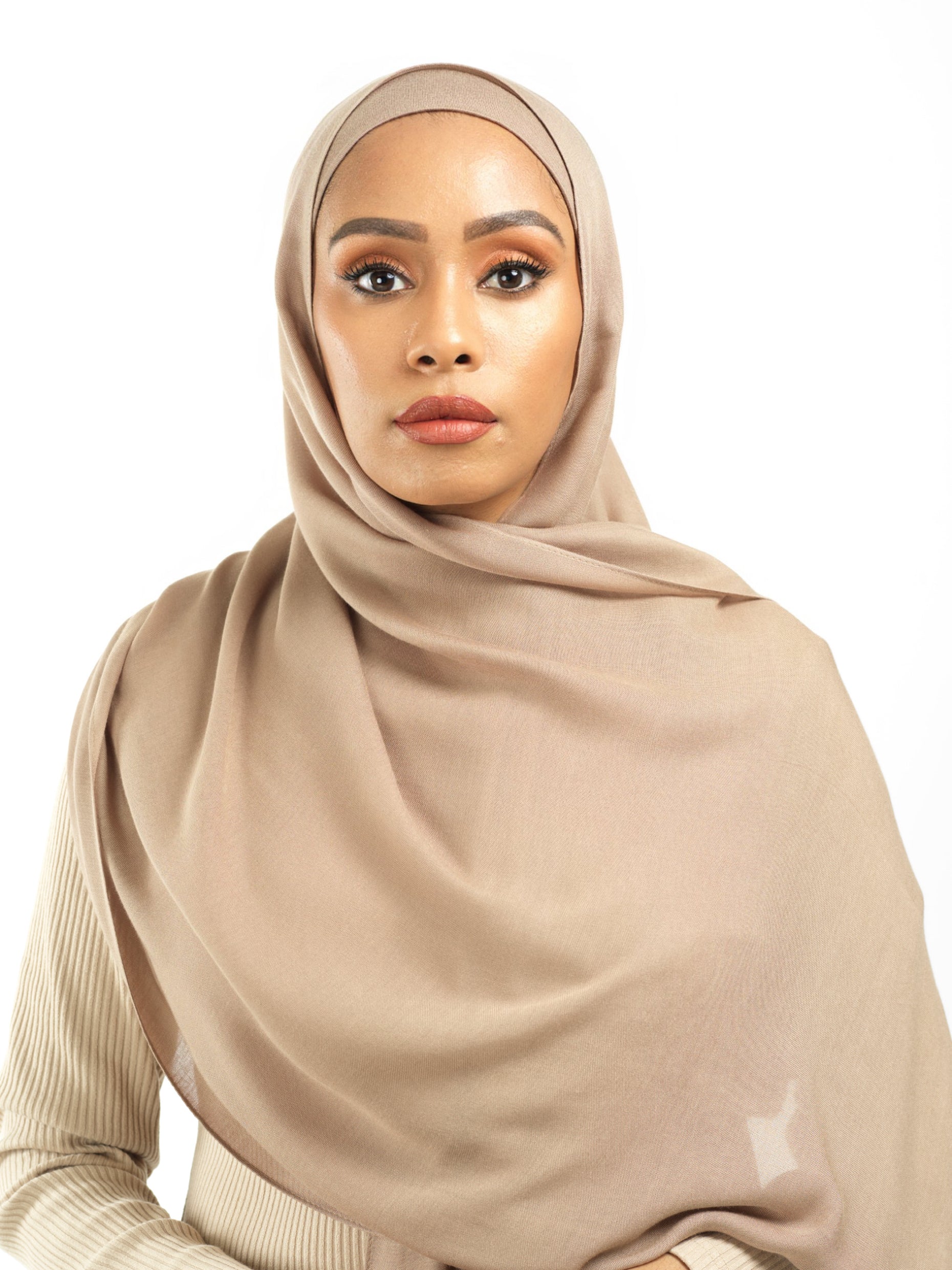 Nude Modal hijab Kabayare