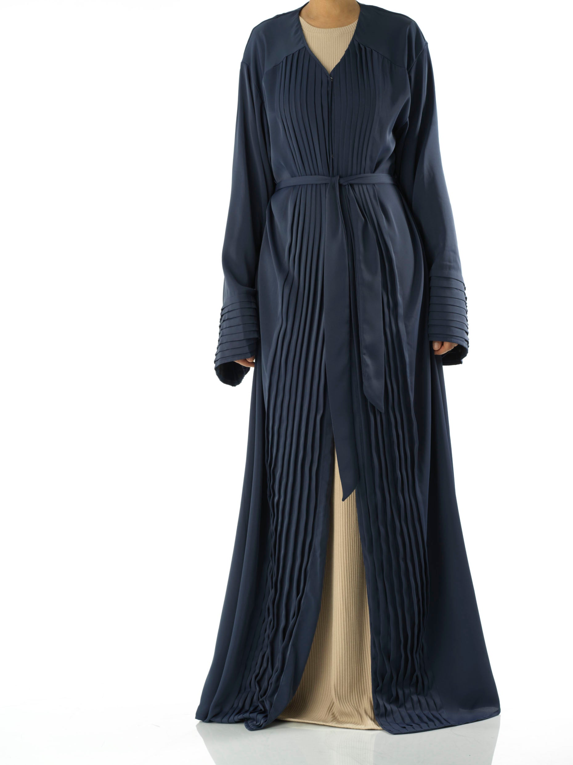 Pleated simple, yet elegant abaya Kabayare