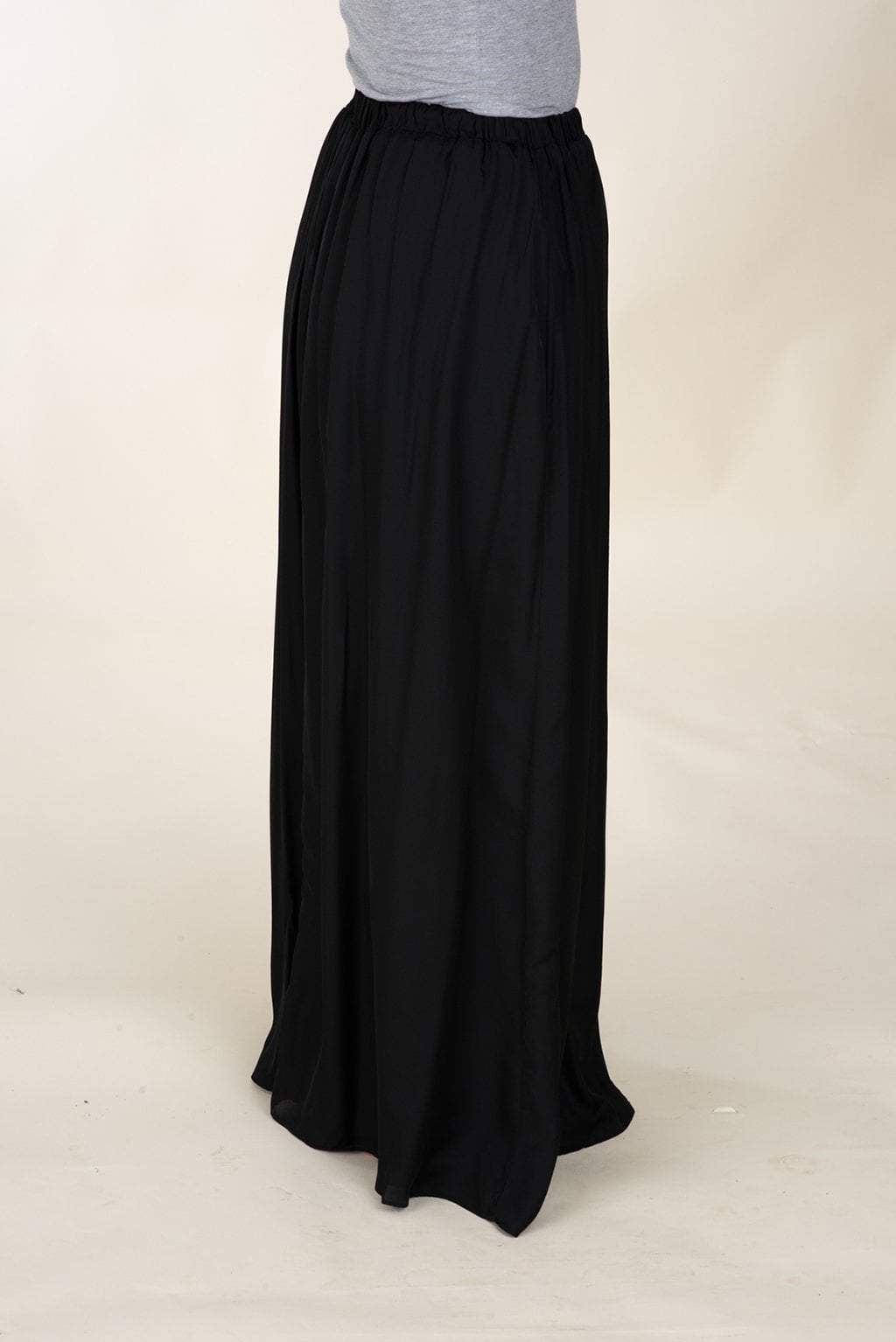 Black Basic Crepe Maxi Skirt Kabayare